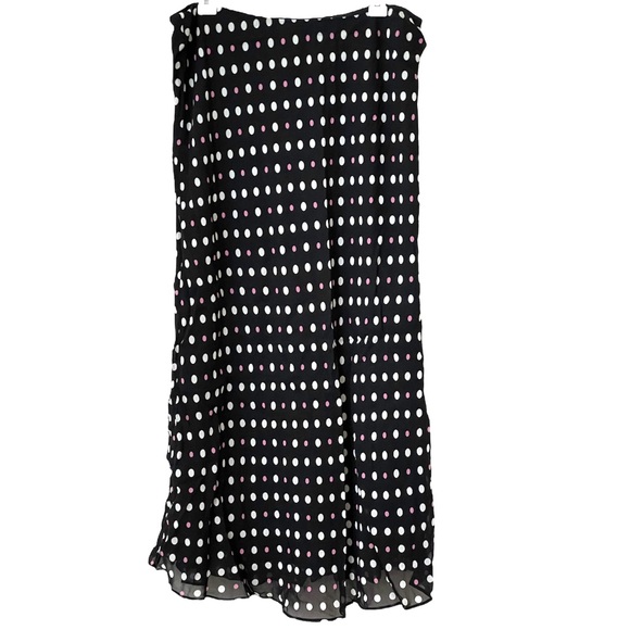 Flirty polka dot maxi/midi skirt - Picture 1 of 4